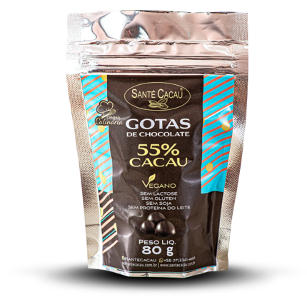 Gotas de chocolate 55% cacau (80g) Descrição Completa: Com dulçor moderado, estas gotas de chocolate 55% cacau são ideais para quem prefere um sabor equilibrado. Veganas, Kosher, livres de lactose, proteína do leite, glúten e soja, podem ser utilizadas em bolos, cookies, coberturas ou apreciadas diretamente do pacote. Ingredientes: Massa de cacau, manteiga de cacau e açúcar orgânico. ALÉRGICOS: Pode conter: banana passa, uva passa, damasco, castanha-do-pará, castanha de caju, avelã e pistache. Não contém lactose, proteína do leite, glúten e soja.