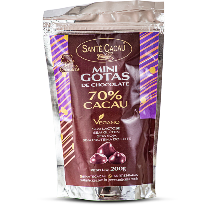 Estas mini gotas de chocolate 70% cacau oferecem praticidade no derretimento e decoração de receitas. Veganas, Kosher, sem lactose, glúten, proteína do leite e soja, possuem sabor equilibrado, com leve dulçor e notas de cacau. Ingredientes: Massa de cacau, manteiga de cacau e açúcar orgânico. ALÉRGICOS: Pode conter: banana passa, uva passa, damasco, castanha-do-pará, castanha de caju, avelã e pistache. Não contém lactose, proteína do leite, glúten e soja.